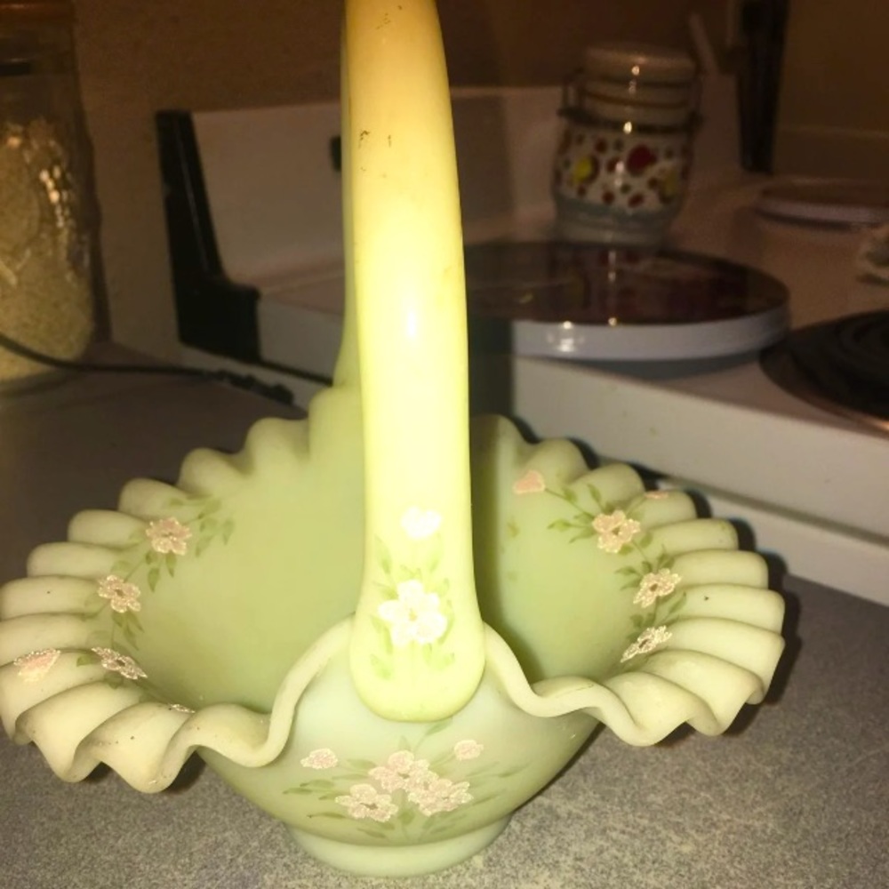 ANTIQUE FENTON  custard basket